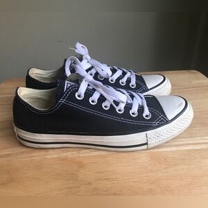 Converse All Star Chuck Taylor Canvas Sneakers Black Size: US Men 5 Women 7